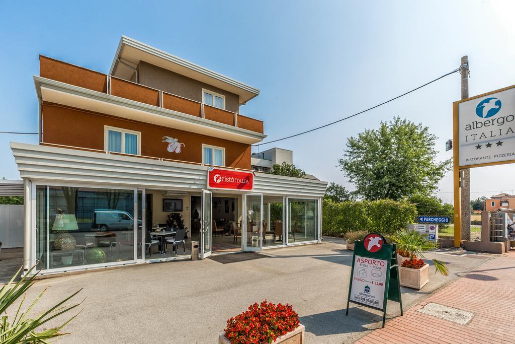 Hotel Italia 3*