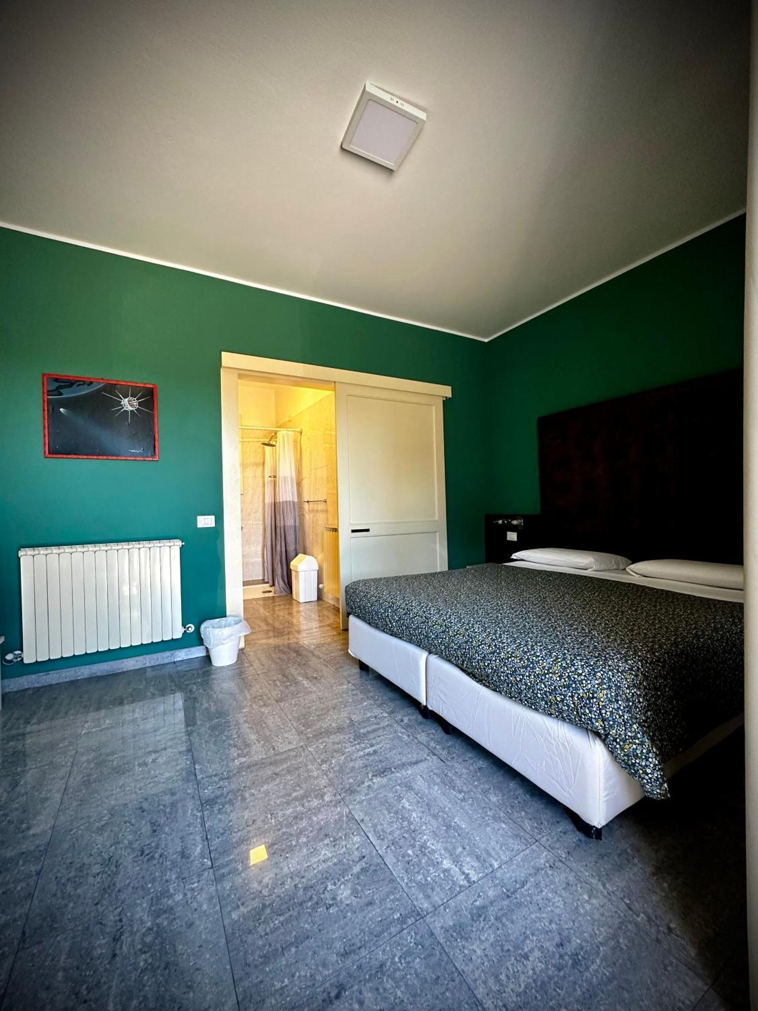 Italia Hotel