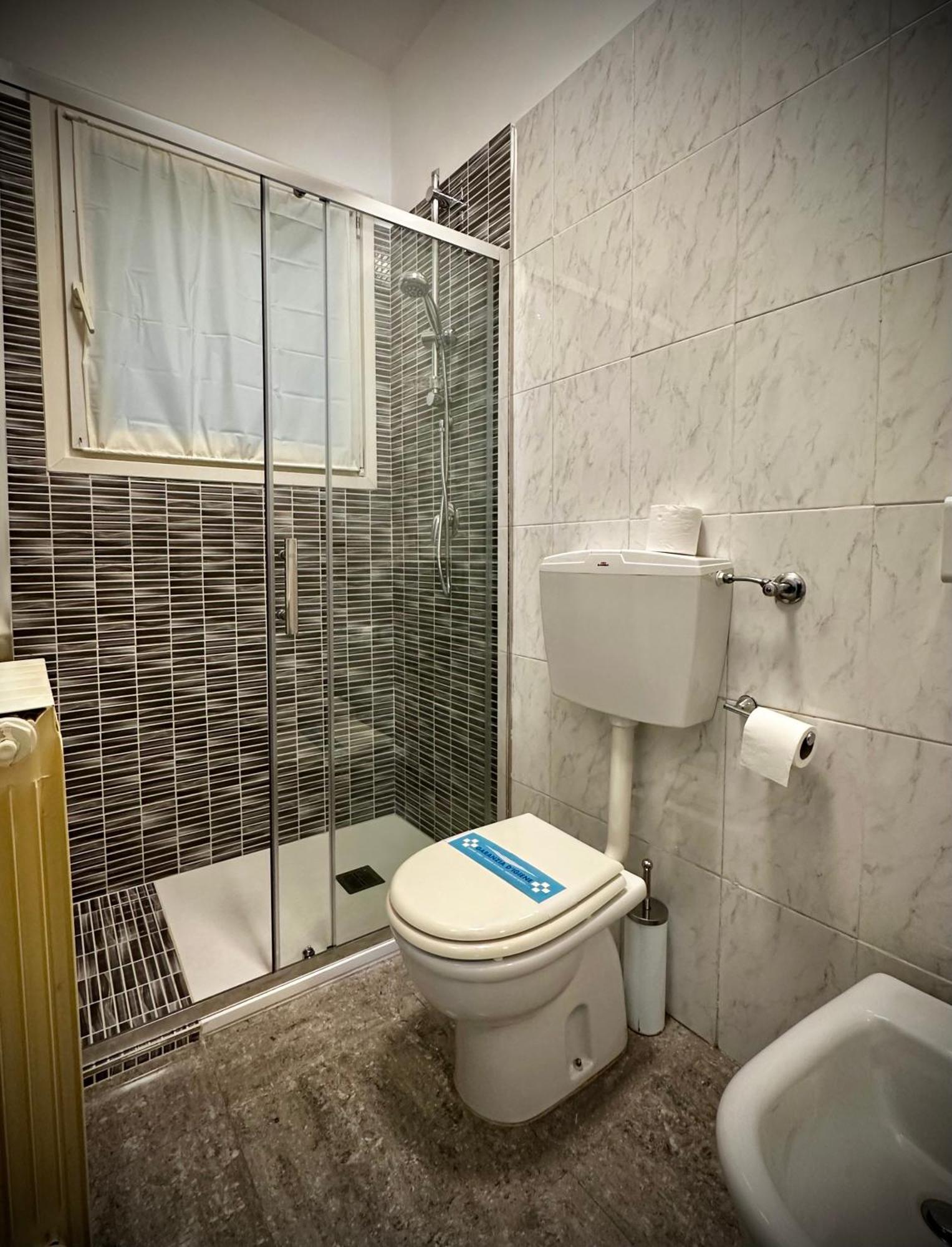 Hotel Italia 3*